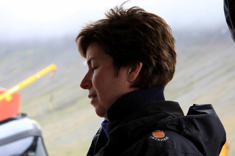 IMG_7949-e.jpg - Sigrún stundar hugleiðslu við brottför