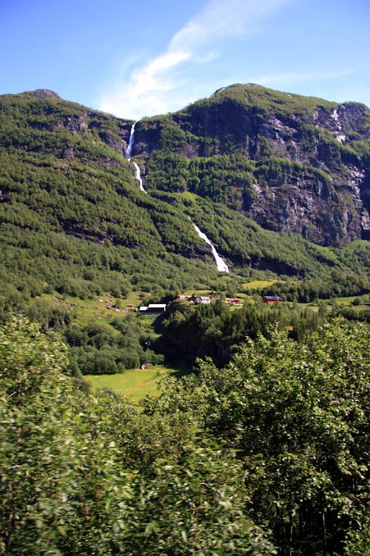 IMG_8519-e.jpg - View from the train - Flåm valley