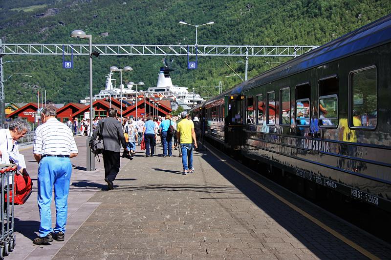 IMG_8521-e.jpg - Back to Flåm