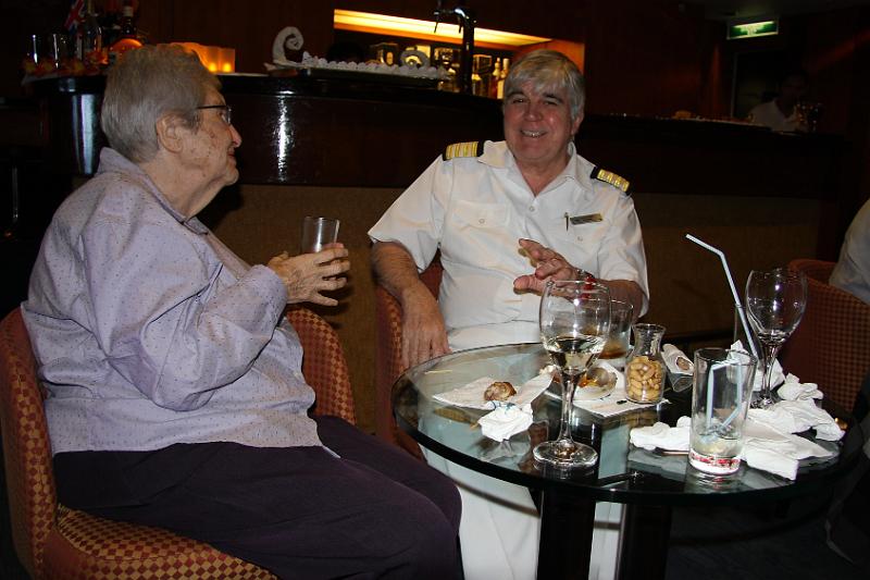 IMG_8687-e.jpg - Members of the staff joined us ...