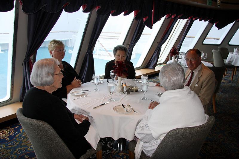 IMG_8883-e.jpg - Dining in the Yact Club