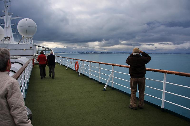 IMG_8897-e.jpg - Arriving in Reykjavik