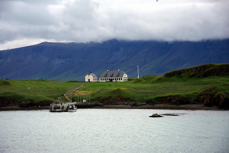 IMG_8900-e.jpg - Videy island with buildings from around 1750