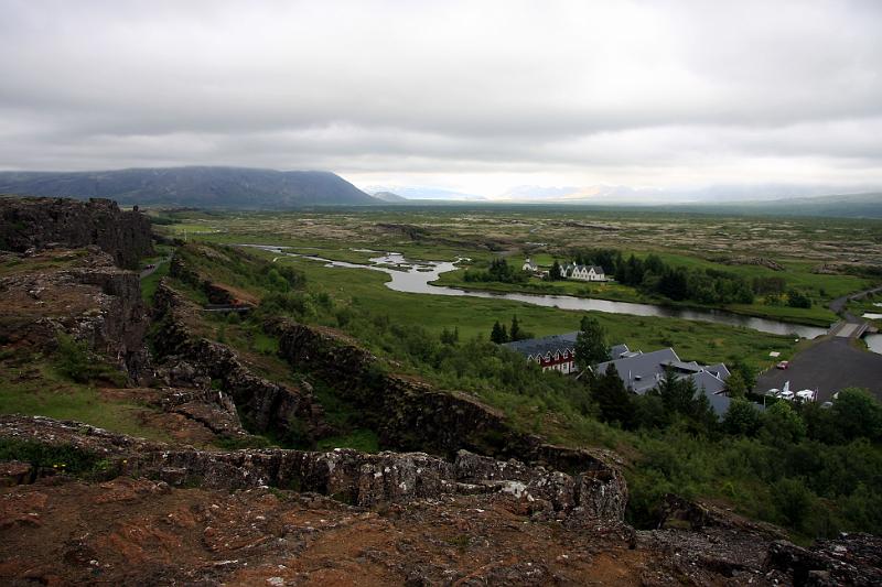 IMG_8915-e.jpg - Thingvellir - The Parliament planes