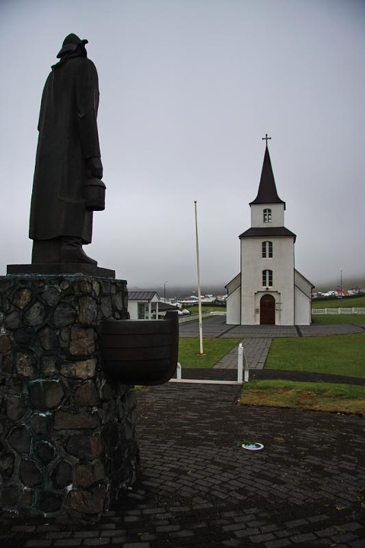 IMG_8957-e.jpg - The church Landakirkja, Vestmannaeyjar