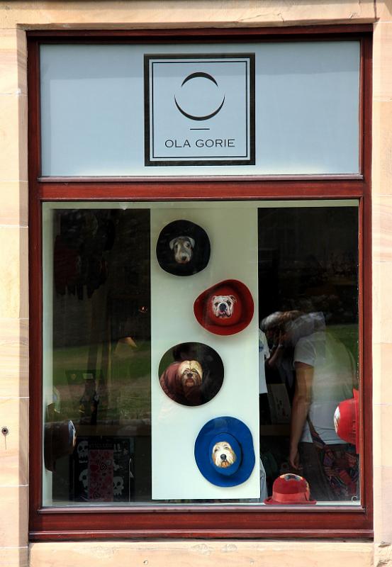 IMG_9069-e.jpg - Shop window