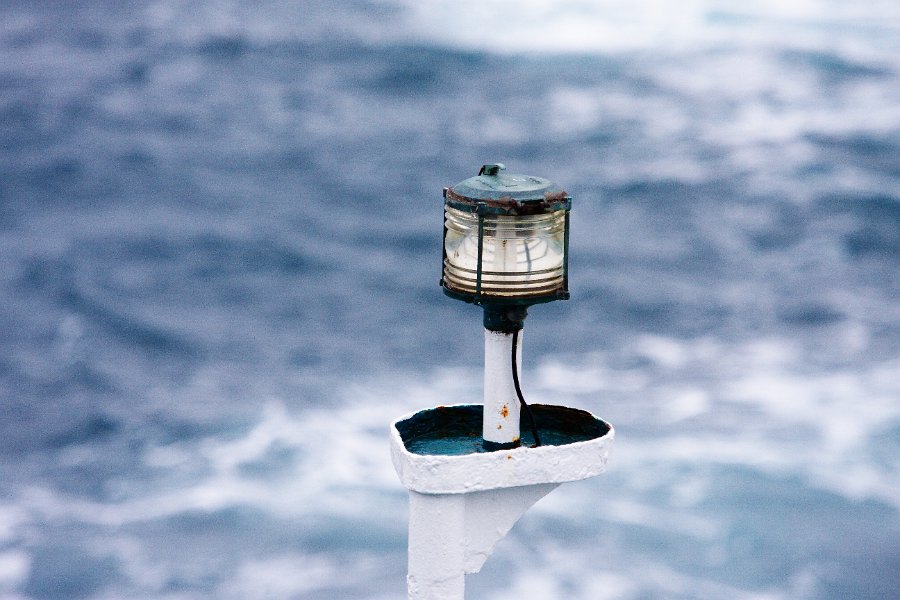 IMG_14187-e.jpg - Sailing to Iceland