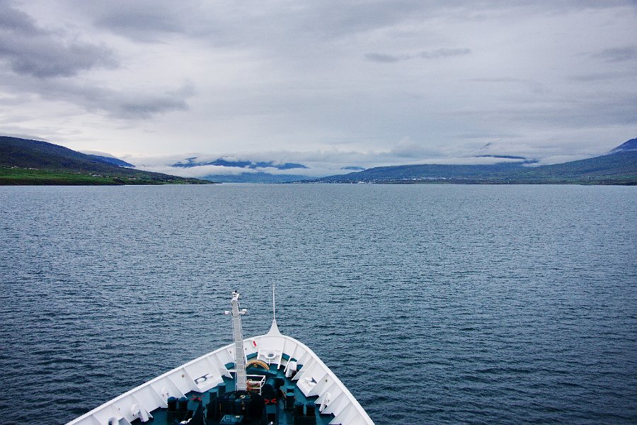 IMG_14194-e.jpg - Akureyri ahead