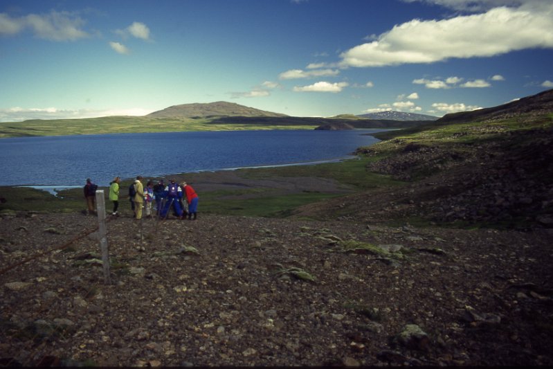 sli032-e.jpg - Komið upp að Hvalvatni