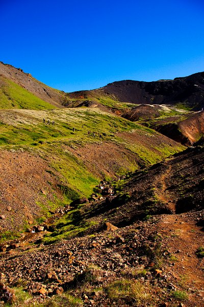 _MG_1042-e.jpg - Hópurinn silast upp skarðið...