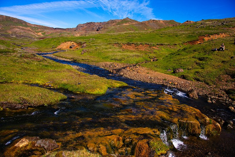 _MG_1060-e.jpg - Skoppað yfir læki