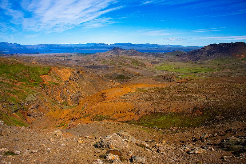 _MG_1084-e.jpg - Séð yfir á Þingvallavatn, Kýrgil og Krossfjöll fremst