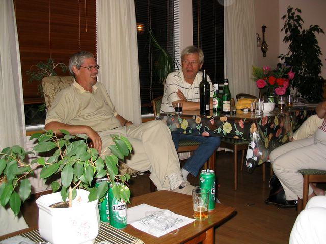 154_5404.jpg - Mættir í Steig, Gaui og Jakob