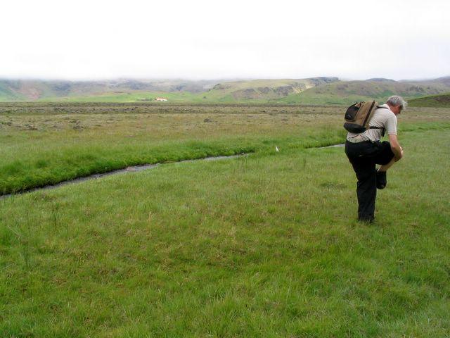 154_5414.jpg - Veðrið gott og farið að hlýna. Sól í fjarska