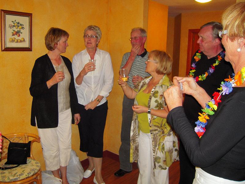 060-ee.jpg - Hildur, Bríet, Þráinn Sigga, Össi og Bjögga