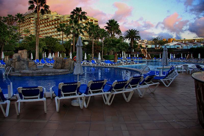 IMG_10904-e.jpg - Sundlaugin