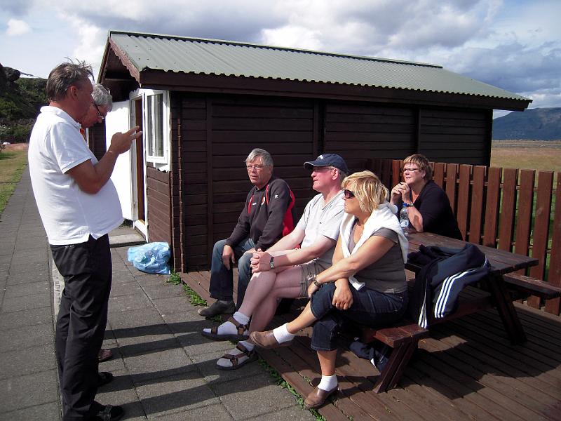 DSCN0154-e.jpg - Össi og Gaui að messa...