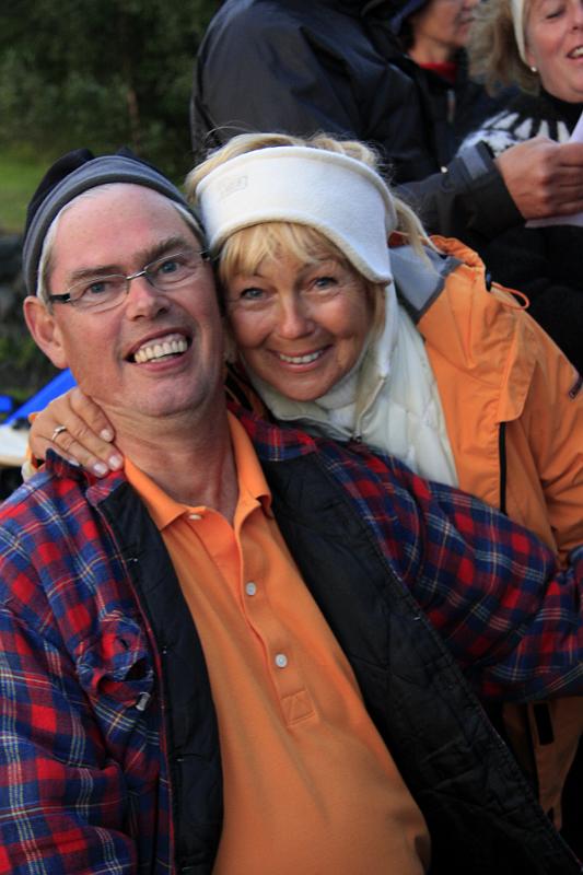 _MG_3036-e.jpg - ... en eru teknir steinbítstaki áður en lengra er náð!