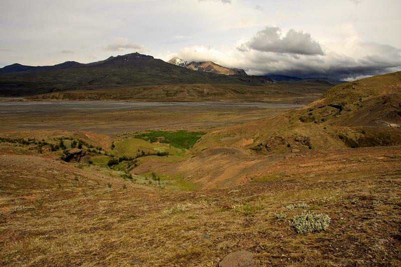 _MG_3067-e.jpg - Eitthvað rigningarlegt í fjarska...