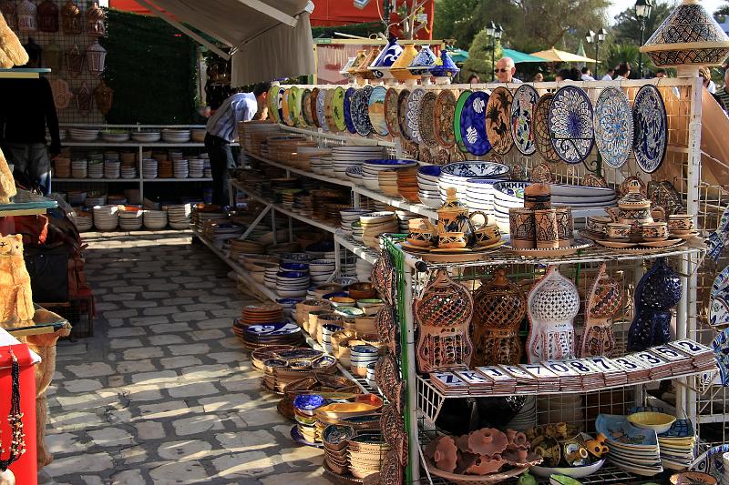 IMG_0470-e.jpg - Litríkt góss í Kantaoui